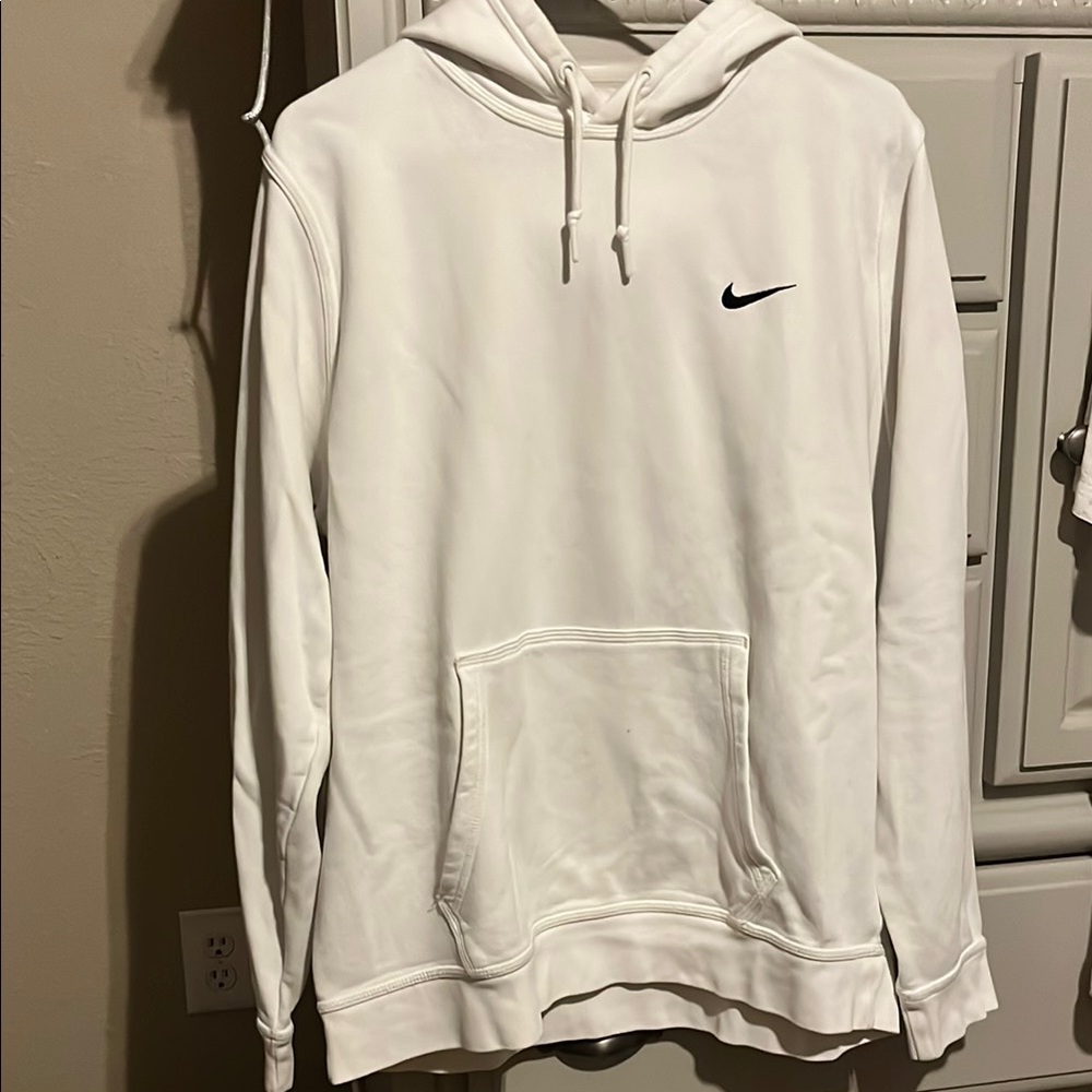 Nike White Pullover Sweatshirt with Hood